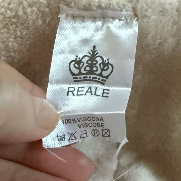 Reale Knit Embroidered Baseball Hat in Creamy Tan NWOT
